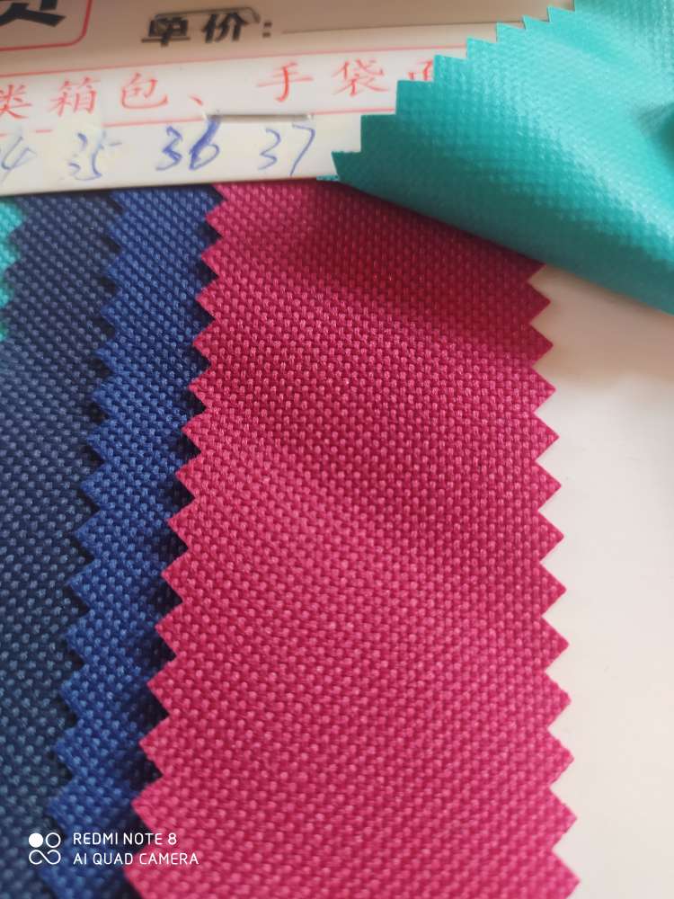 600D, PVC, 37# purplish red