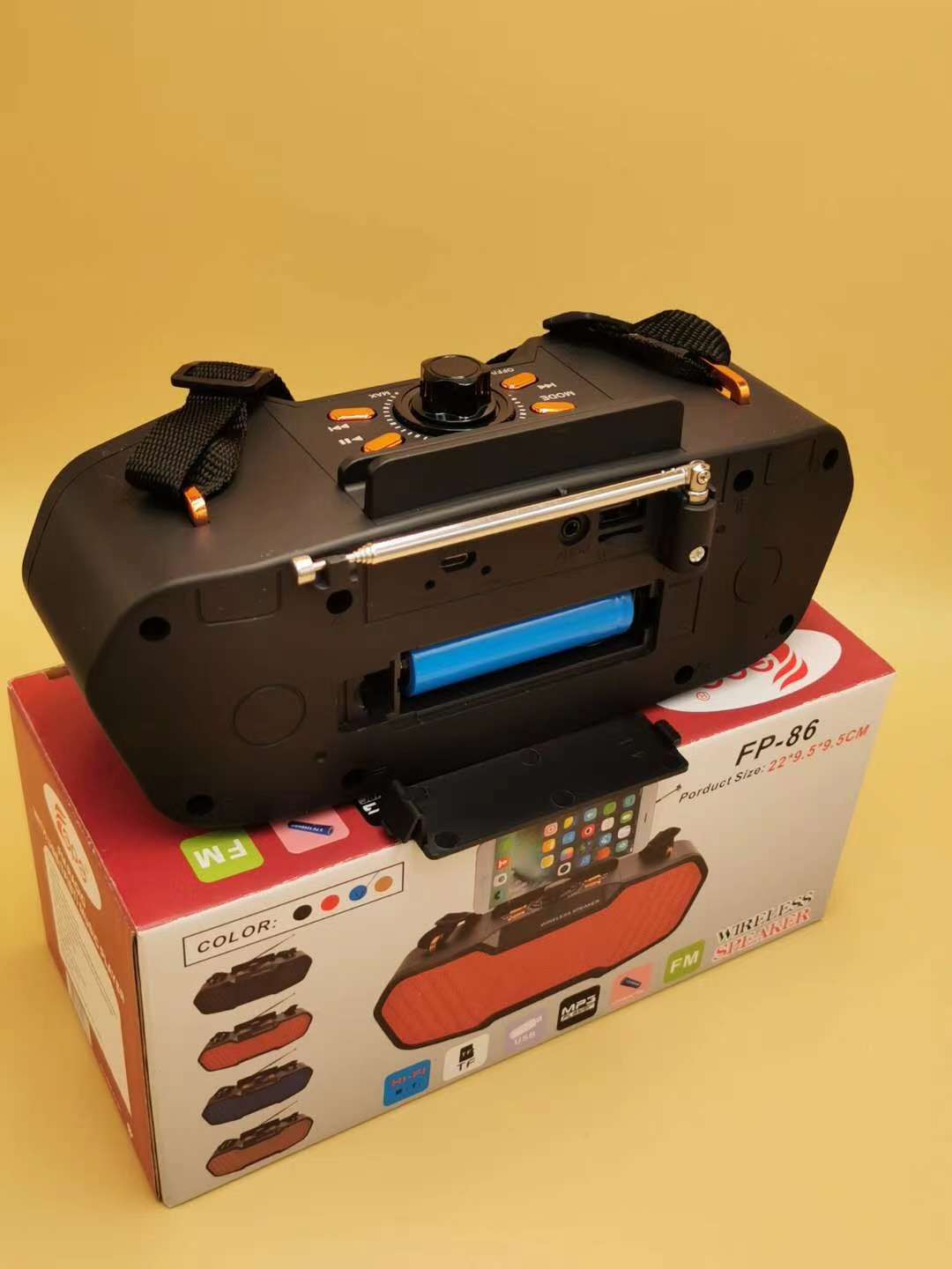 UsB with Bluetooth and radio Specification image