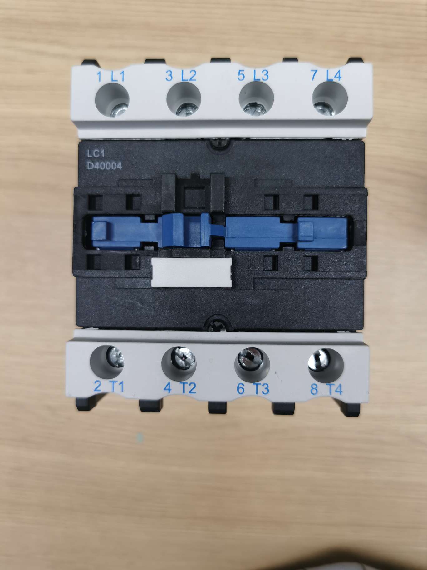 低压电器开关交流接触器 Lc1-D4004