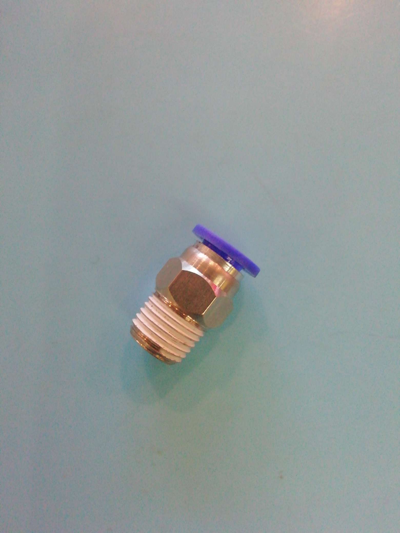 Threaded straight-through air pipe joint PC8-02