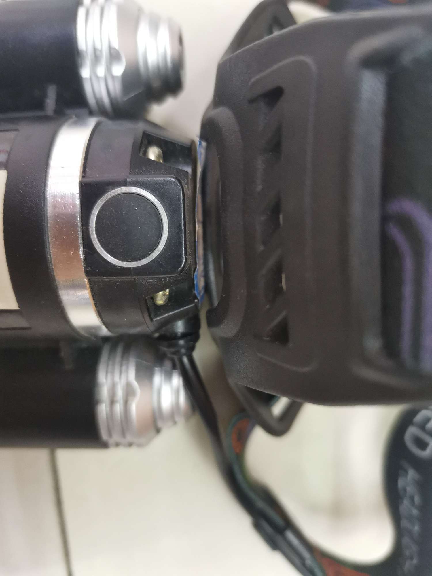 三灯头强光头灯探险户外作业充电LED头戴灯白底实物图