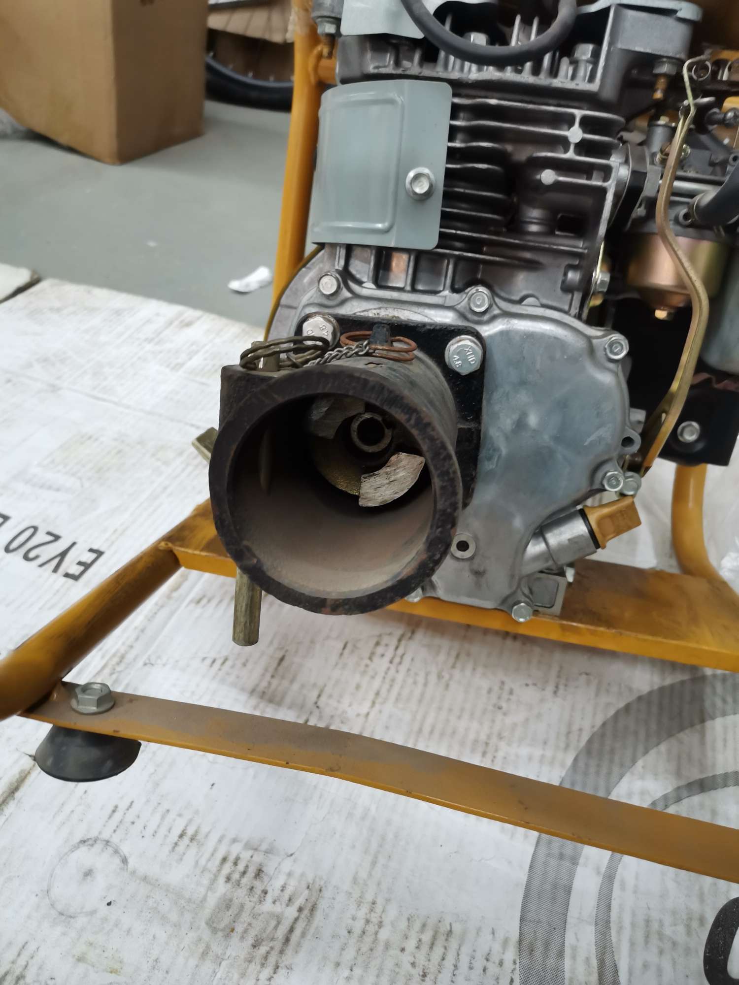 Horse joint, Robin power, fixed frame gasoline vibrator details Picture