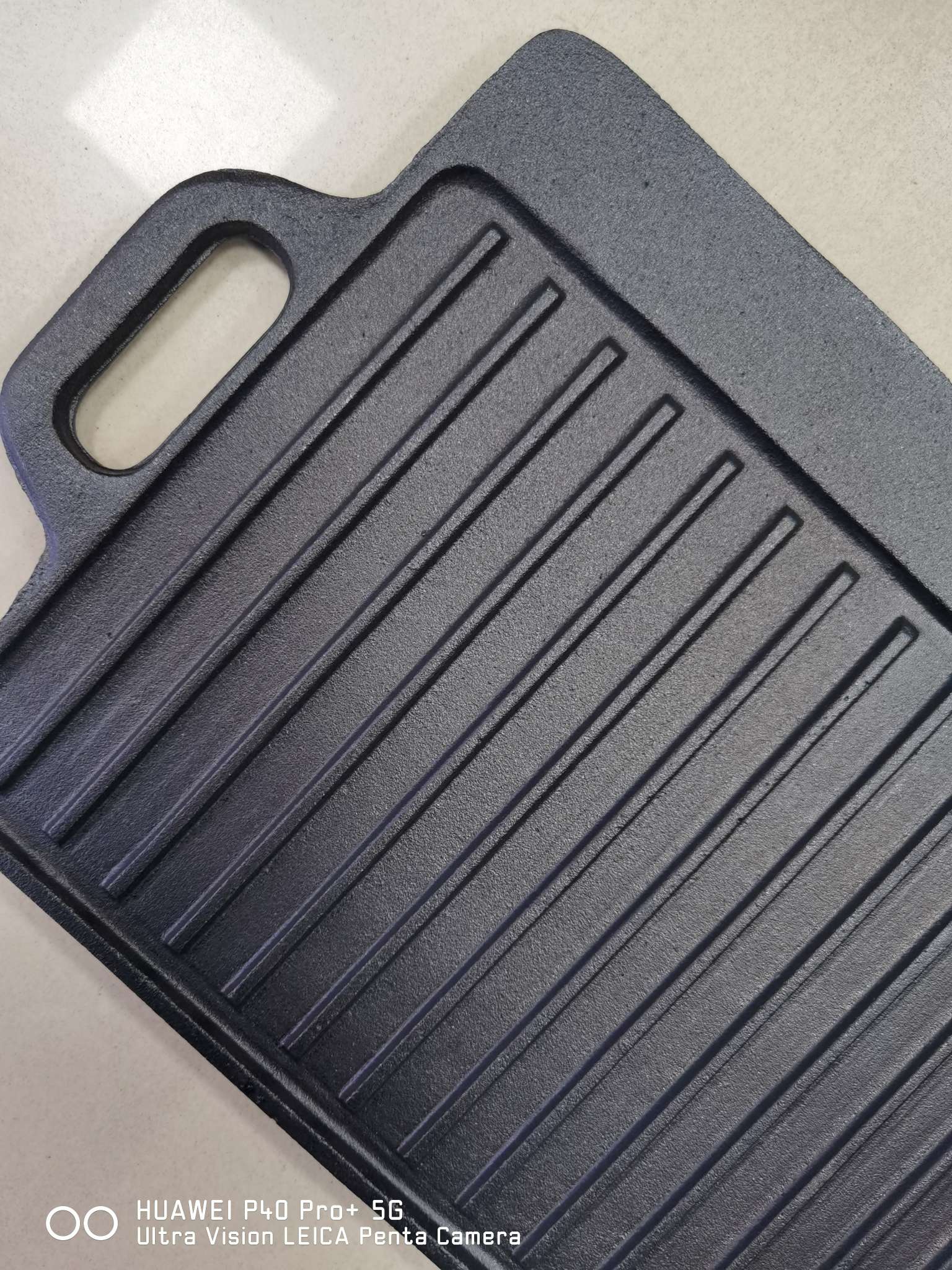 Cast iron rectangular barbecue grill details Picture