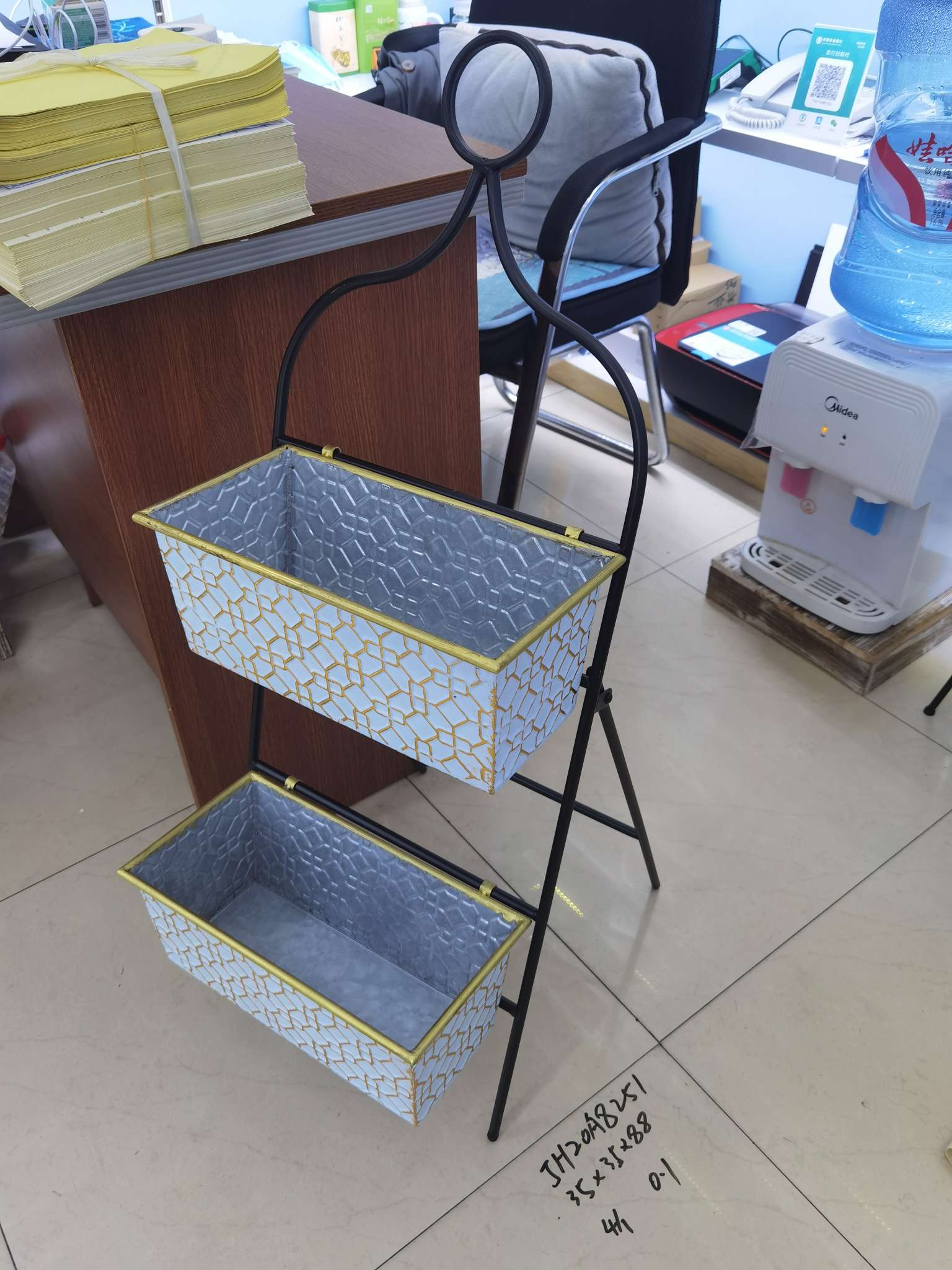 20A8251花架 整箱批发4/箱产品图