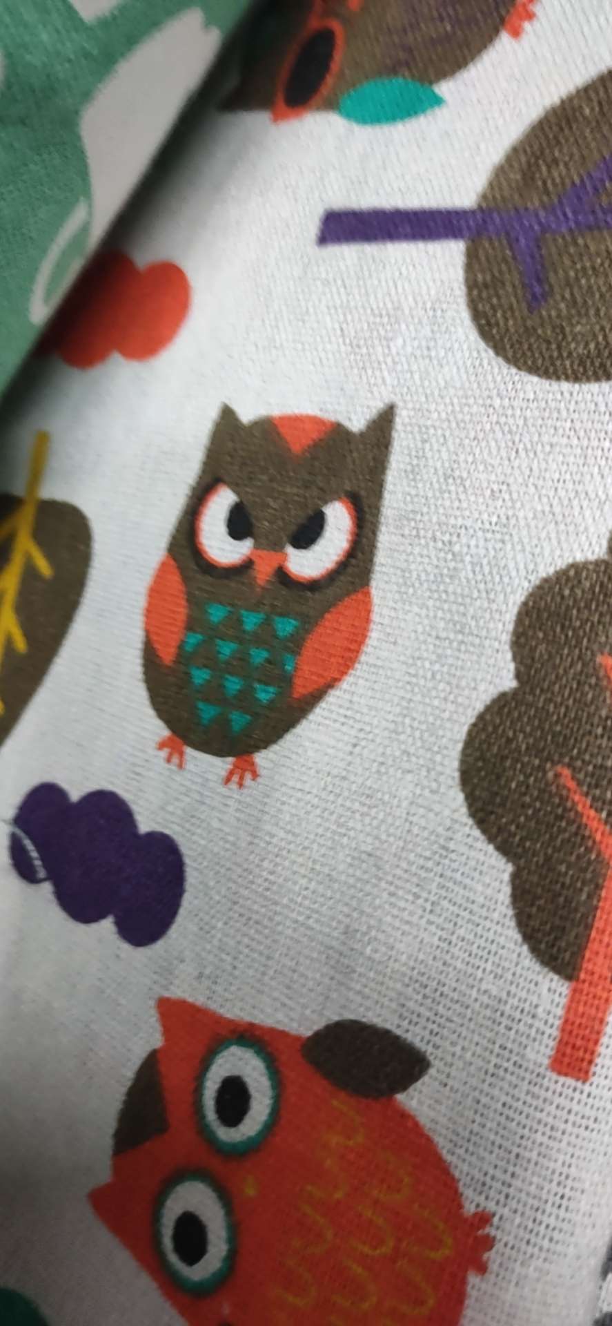 Cotton and linen printed checkered cat head Specification image