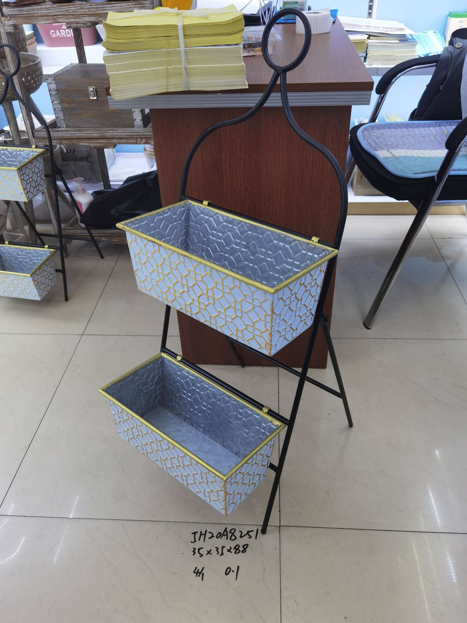 20A8251花架 整箱批发4/箱