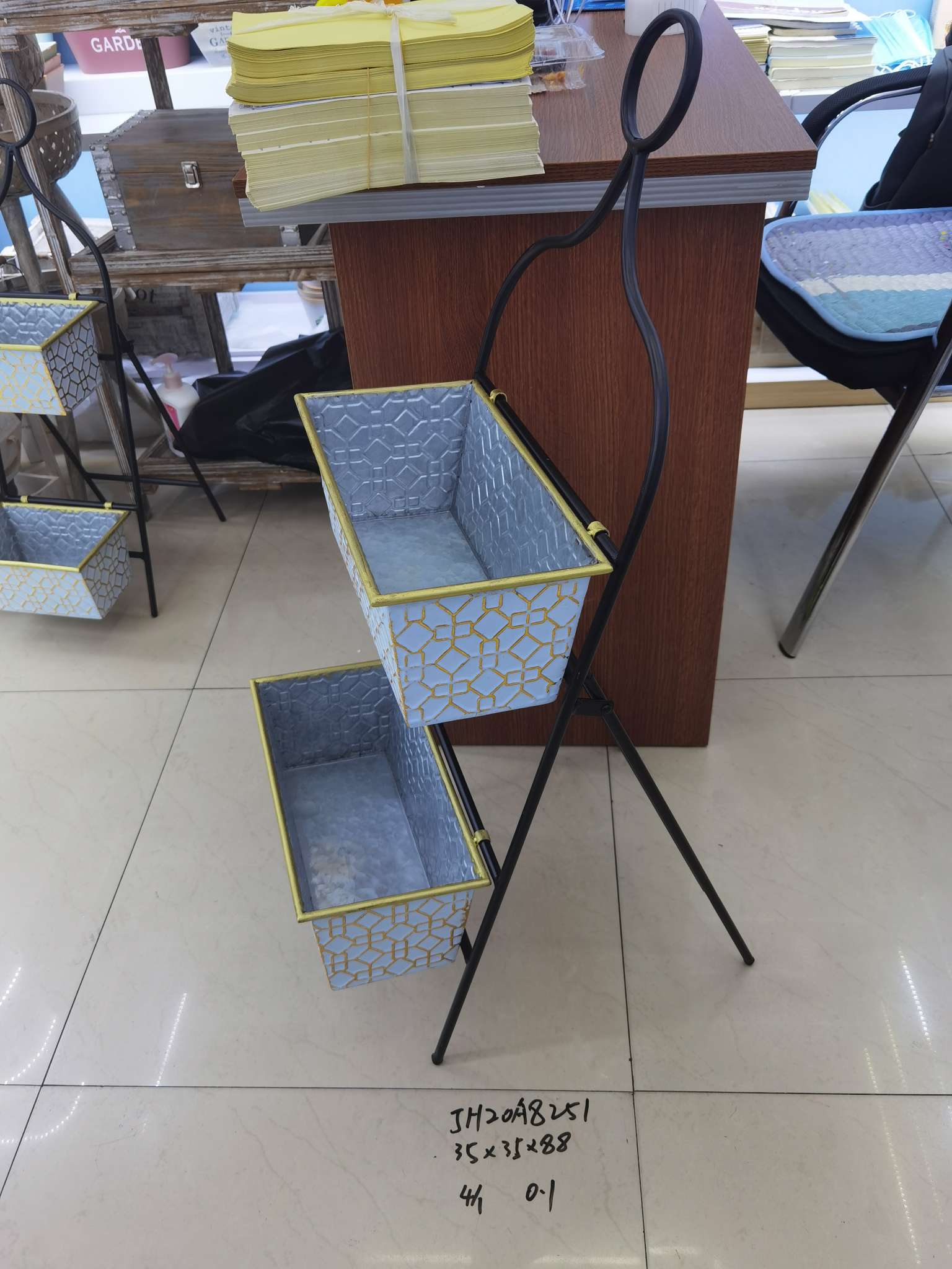 20A8251花架 整箱批发4/箱细节图