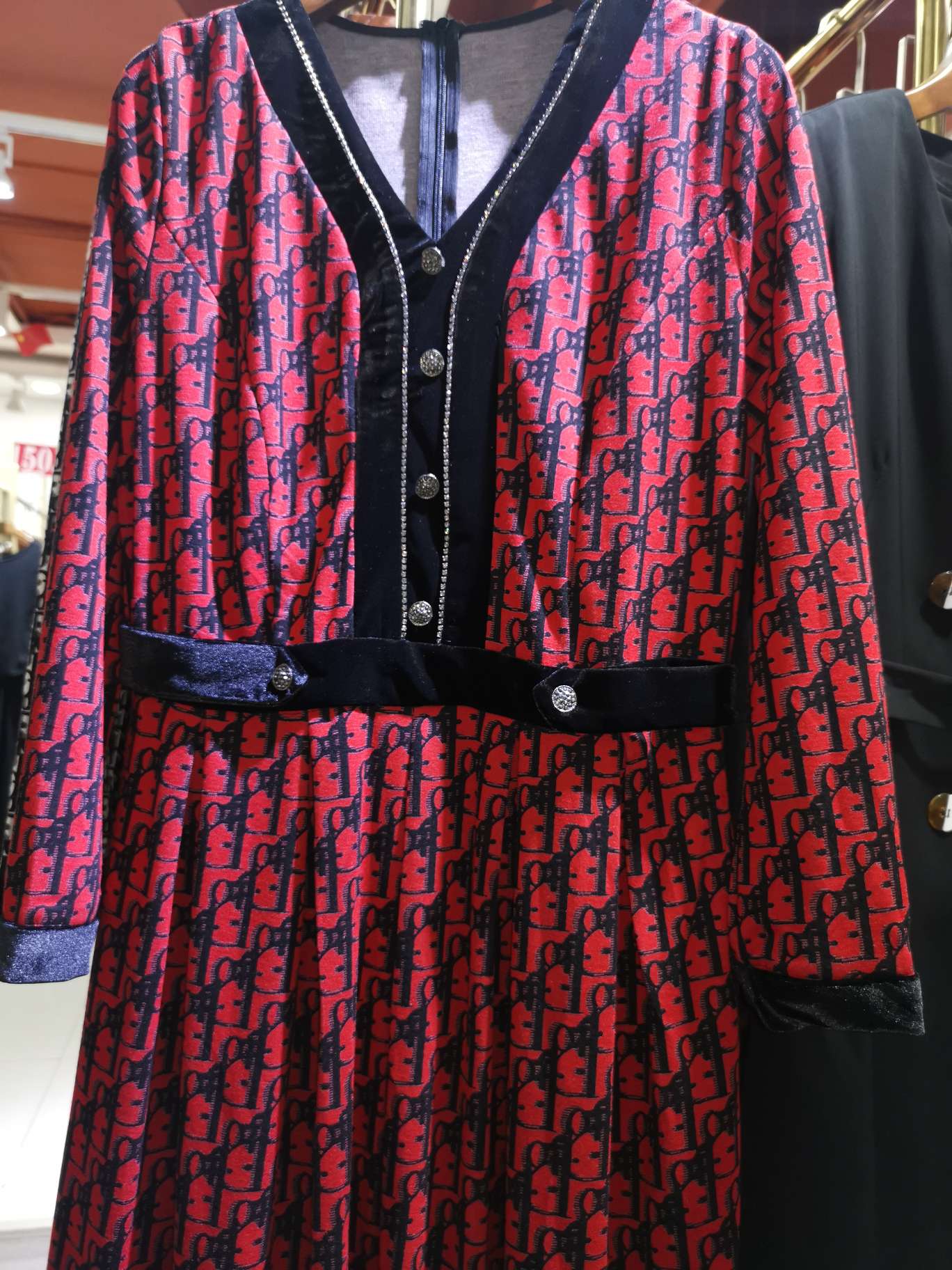 Business version large V-neck button belt long-sleeved long dress