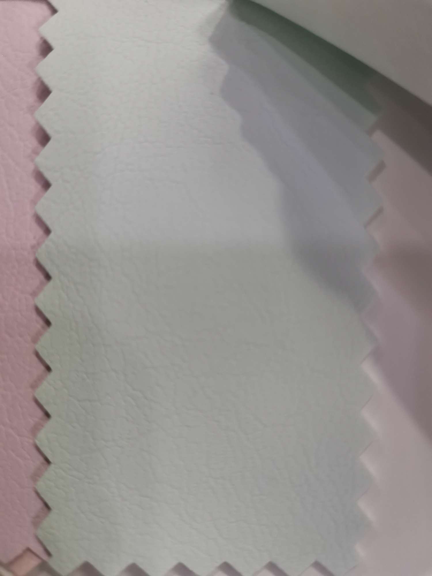 Factory direct sales of the best-selling new XYYE001-12 leather, with large stock of high, medium and low-end luggage, sofa, shoe materials and fabrics