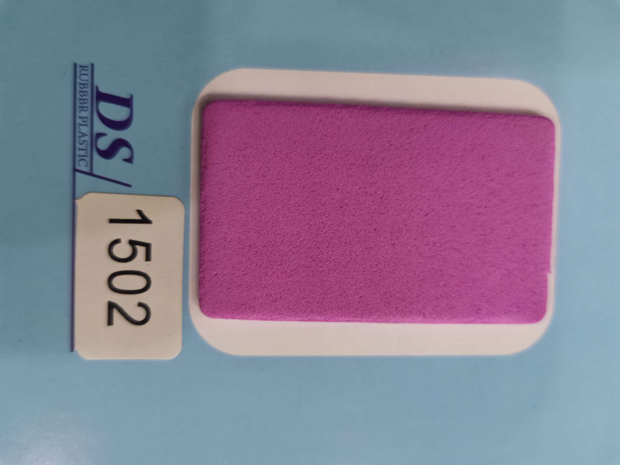 厂家直销热销新款  橡塑—10皮革大量现货高中低档箱包沙发鞋材面料