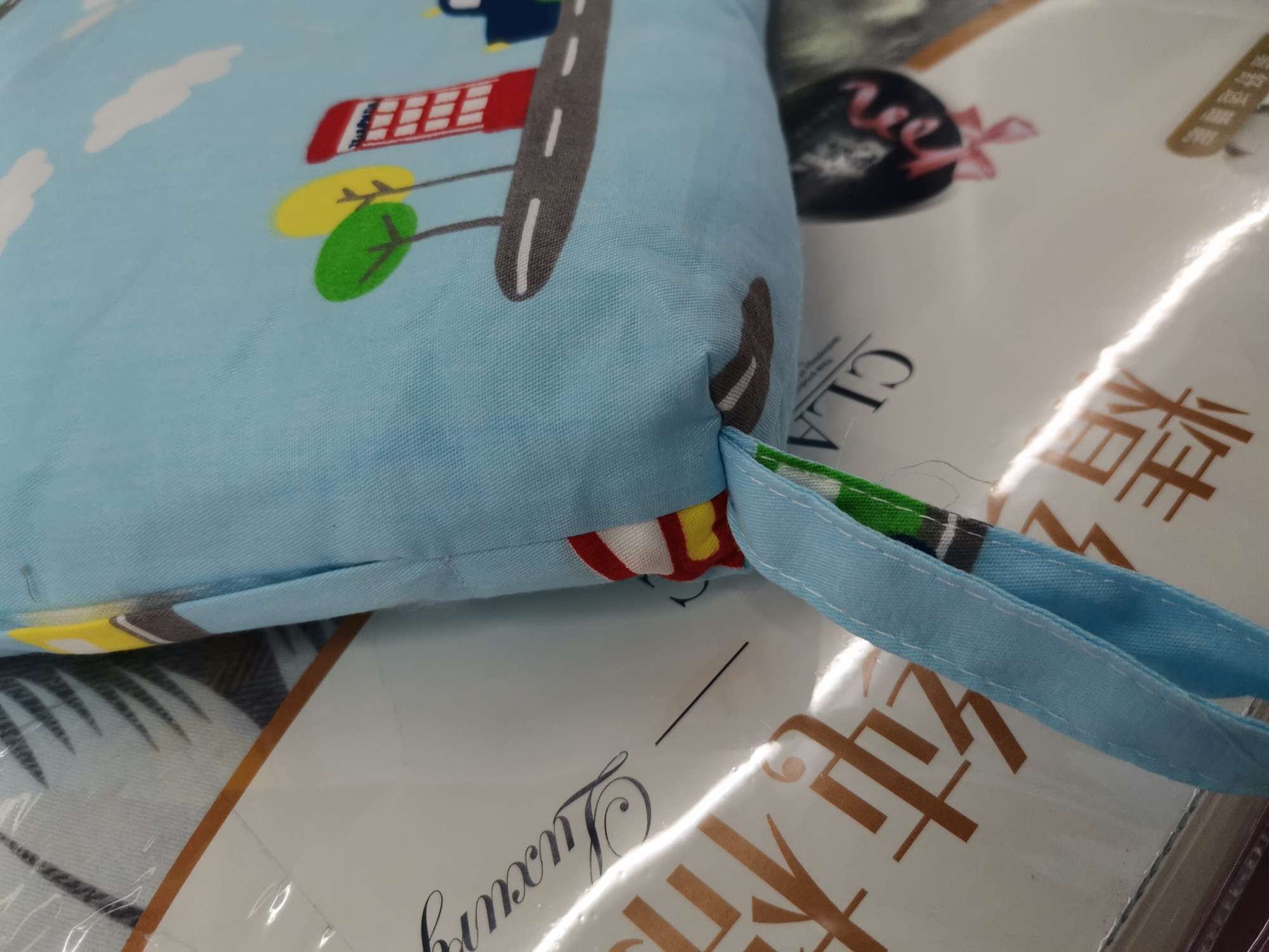 Imported Cotton Feather Pillow undefined
