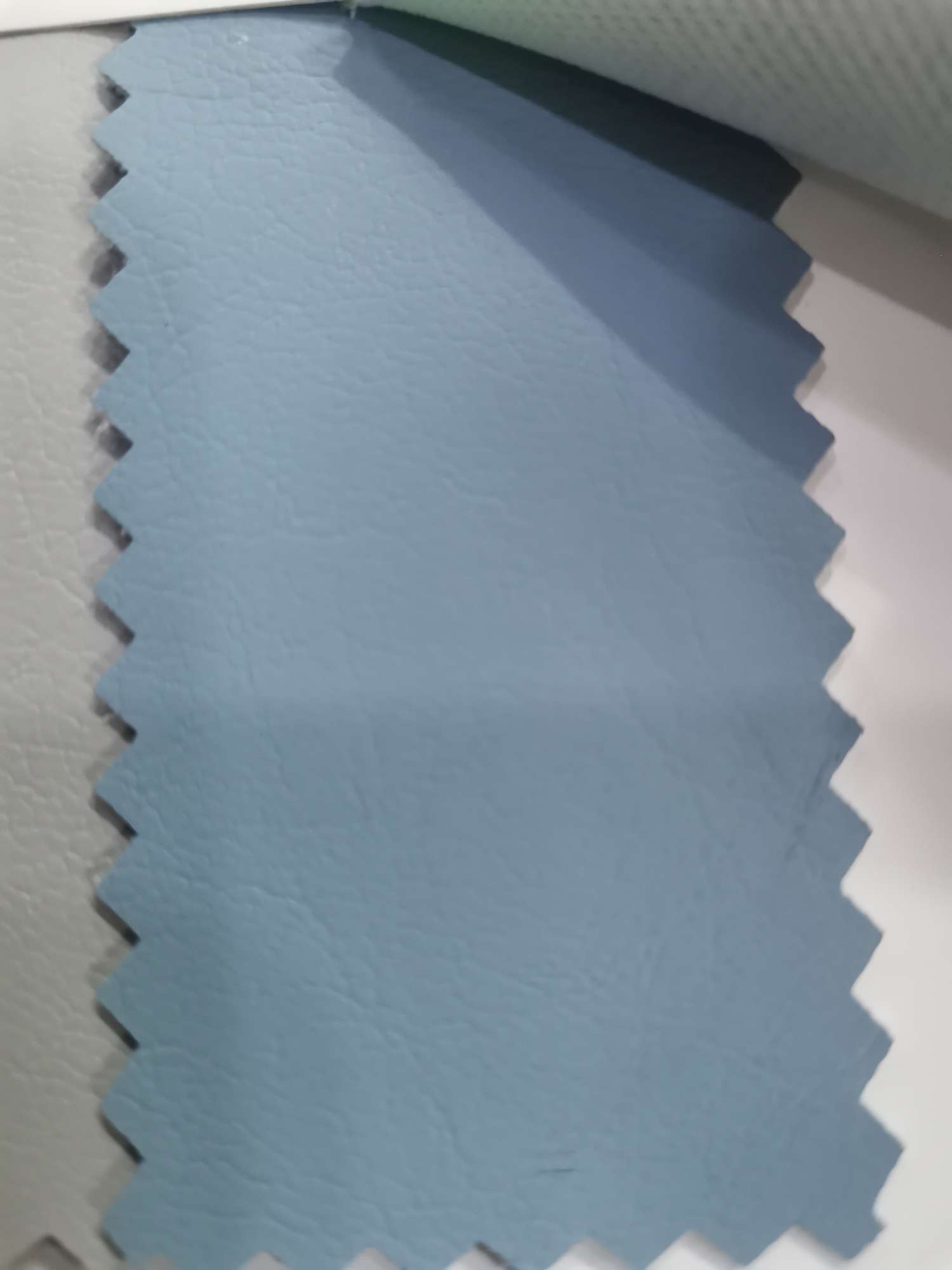 Factory direct sales of the best-selling new XYYE001-6 leather, with large stock of high, medium and low-end luggage, sofa, shoe materials and fabrics