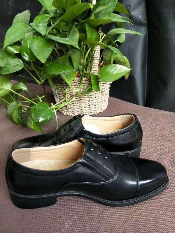 定制批发07三接头皮鞋商务正装男士单鞋校尉士官真皮男鞋 37-46码，无45码详情图1