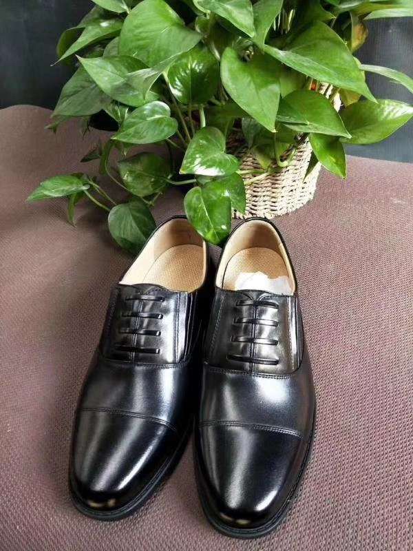 定制批发07三接头皮鞋商务正装男士单鞋校尉士官真皮男鞋 37-46码，无45码详情图5