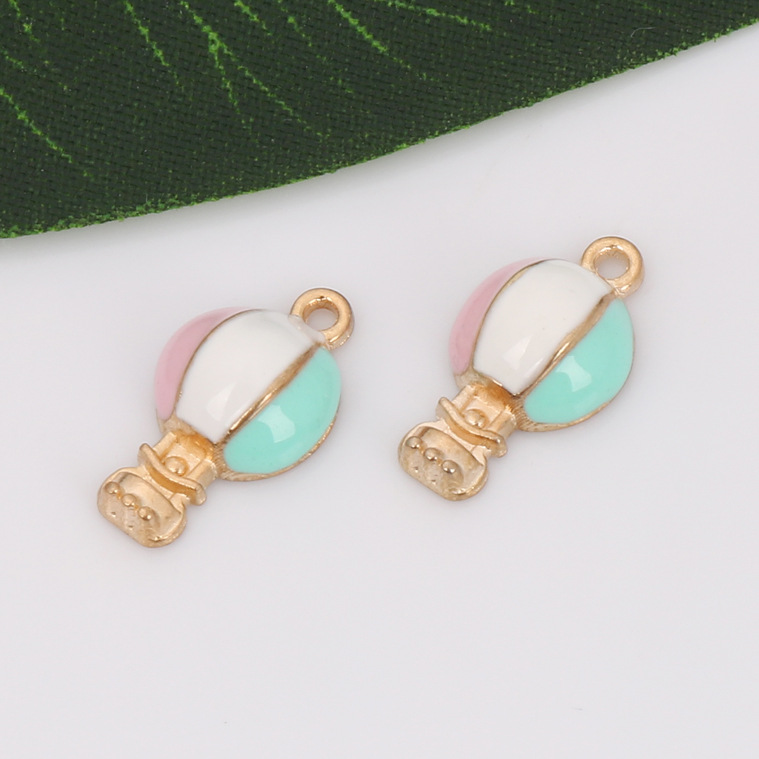 تركيب منطاد هوري كوري، قطرات من الزيت، قطع من الأقراط Item Picture