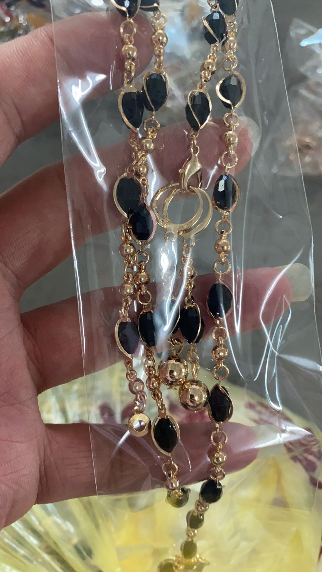 扭珠成品链产品图