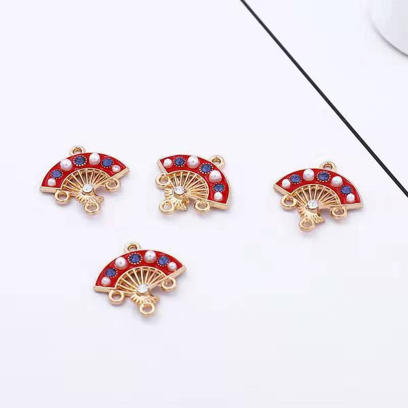Handcrafted jewelry accessories, alloy oil-dripping, materials for Peking Opera flower actress fans, pendants, earrings, earrings and pendants Application Scenario