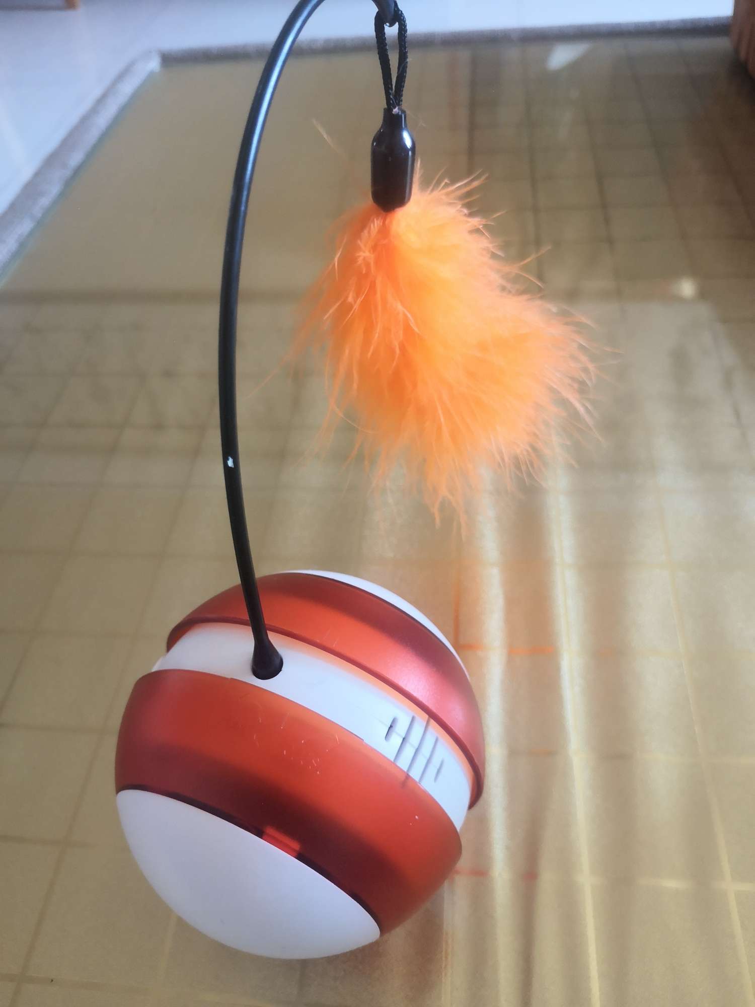 自动逗猫逗狗玩具，会发声可以自动来回滚动，充电可随时随地玩耍！详情图9