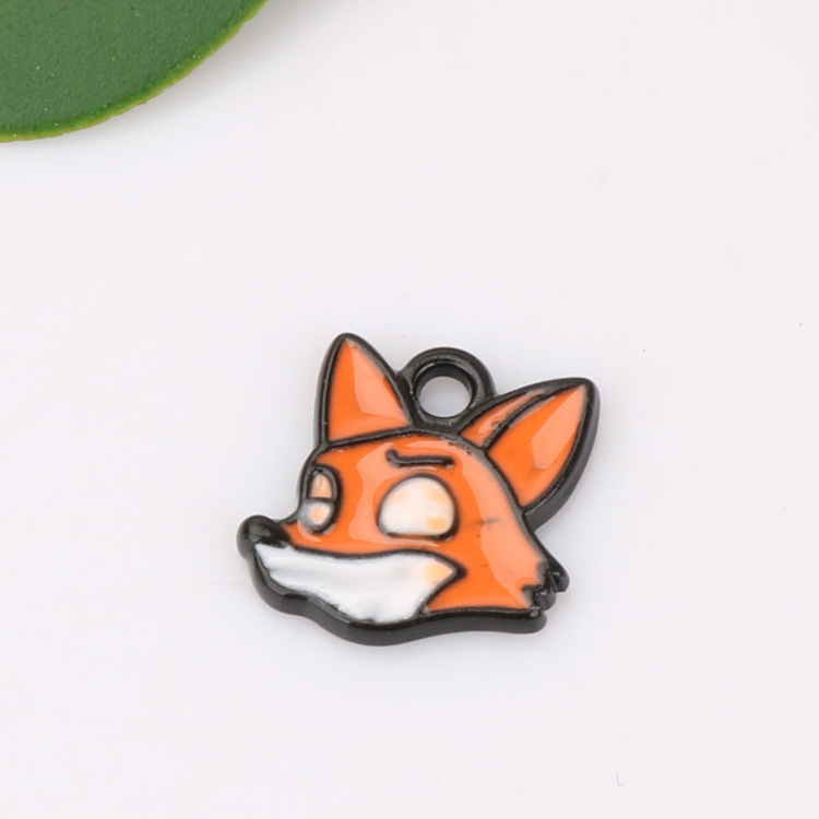 Creative ins Cute Girl and Boy Cartoon Fun Series KC Golden oil-dripping Alloy Small Pendant bracelet Pendant Application Scenario