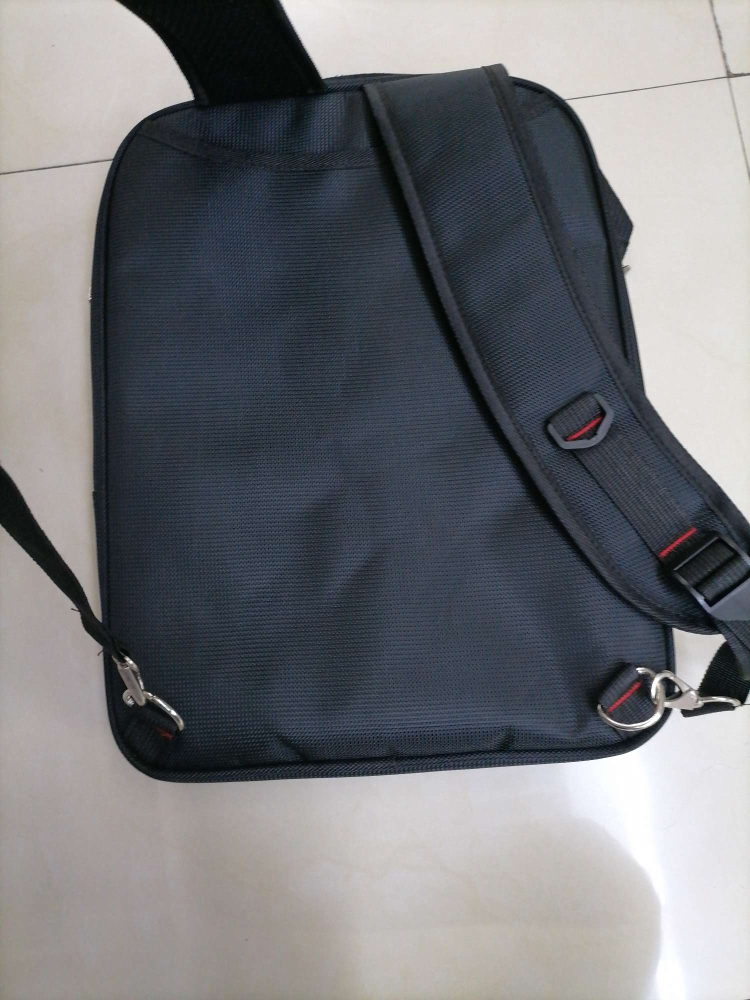 运动背包实物图