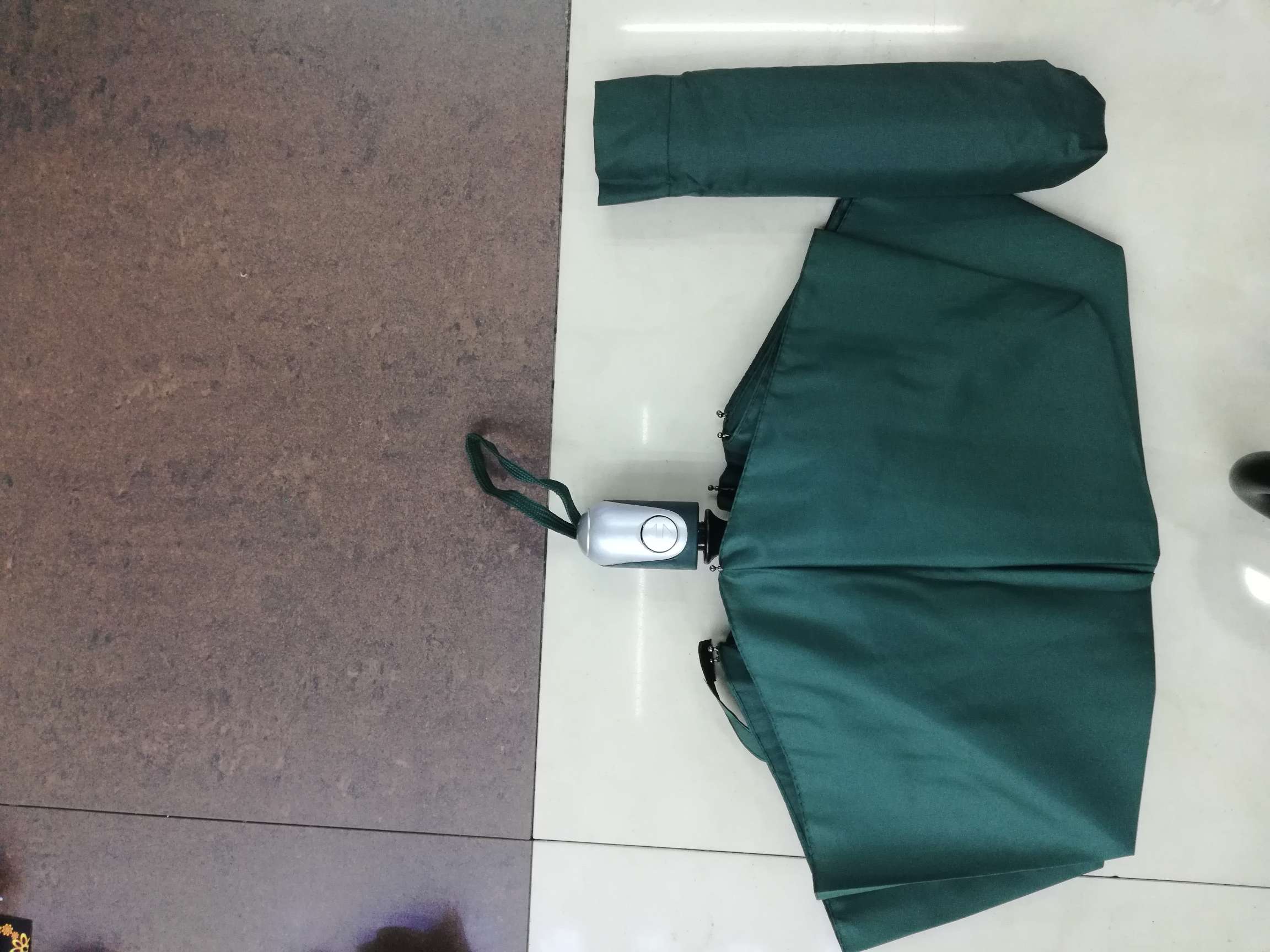 成人纸尿裤实物图