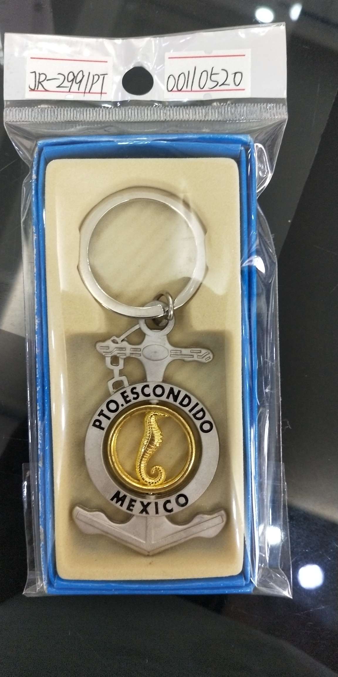Zinc alloy anchor shape, bright gold rotating keychain detail image 2