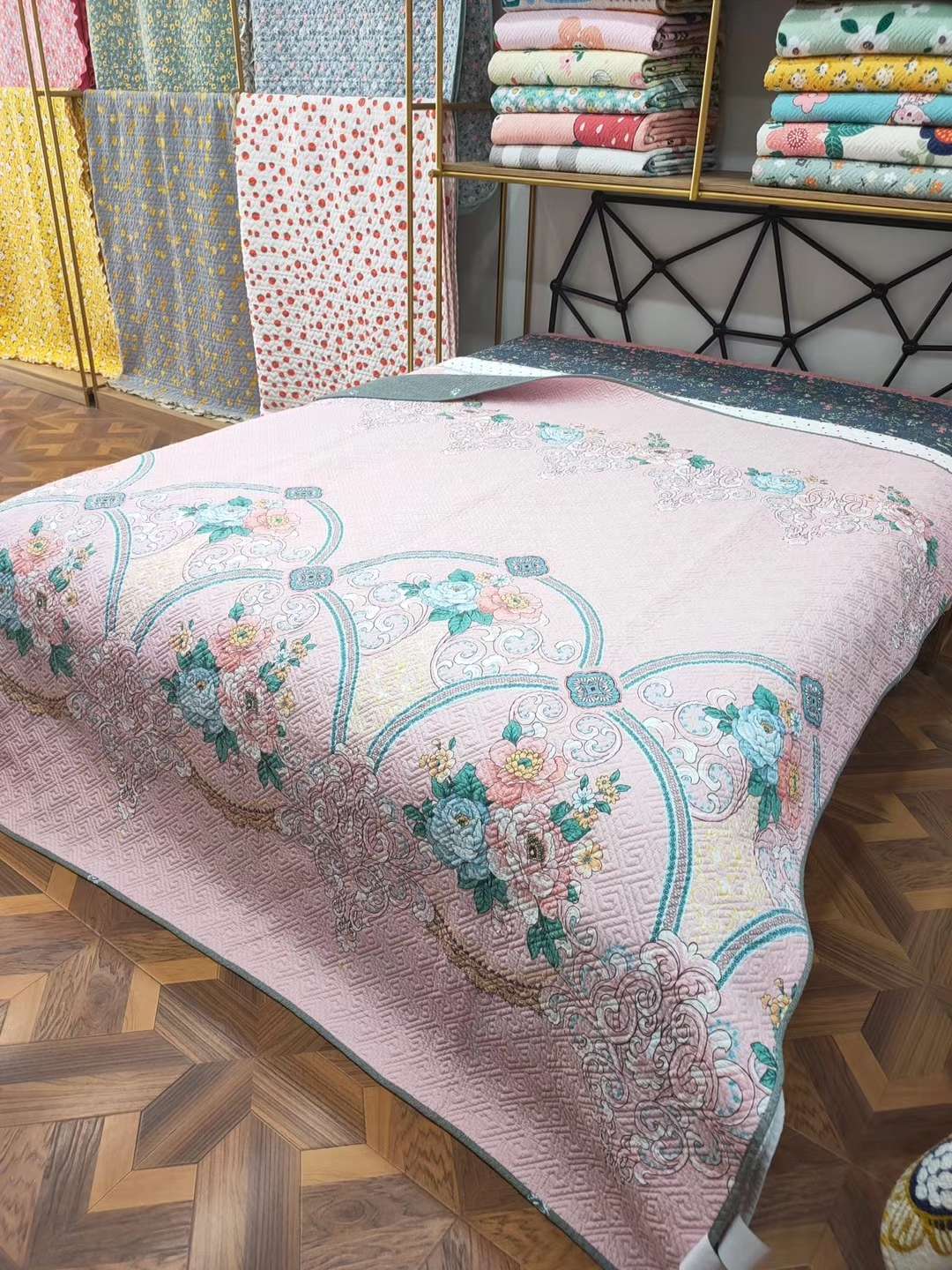 All-Cotton Multipurpose Blanket Item Picture