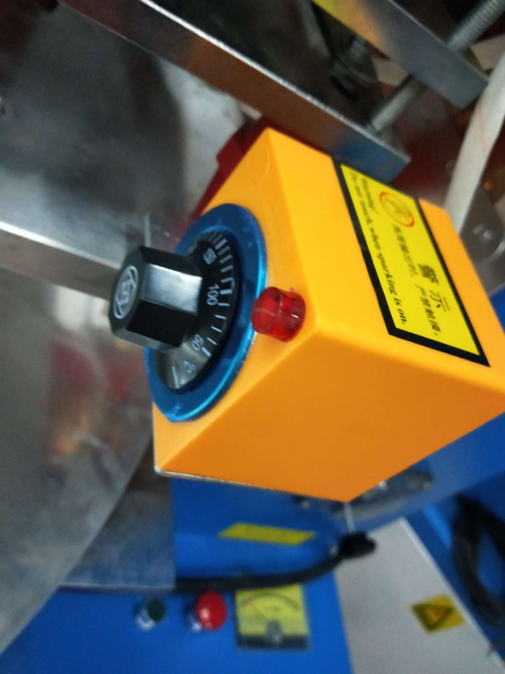 Temperature control box Temperature control box