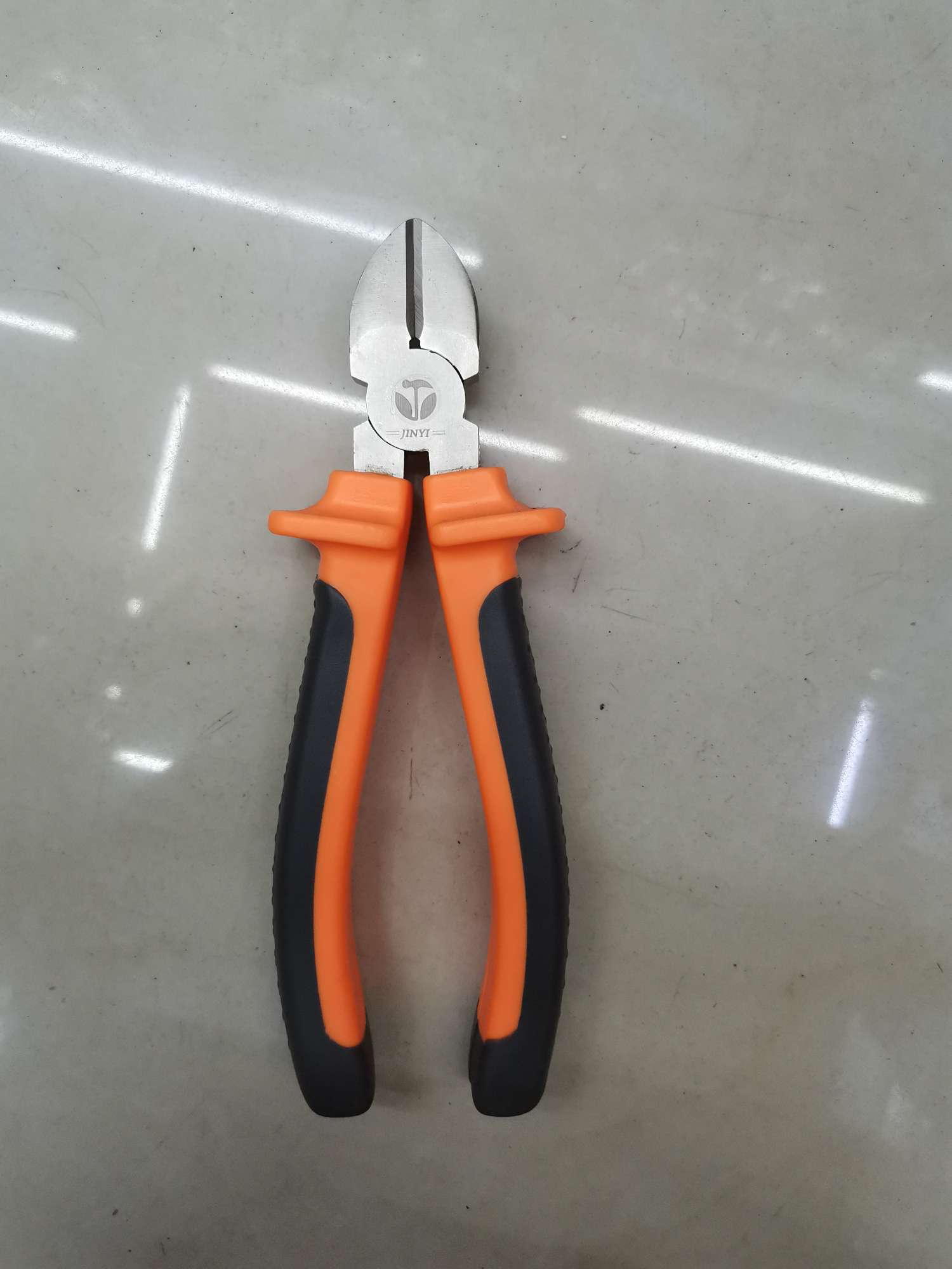 8 "diagonal cutting pliers thumbnail