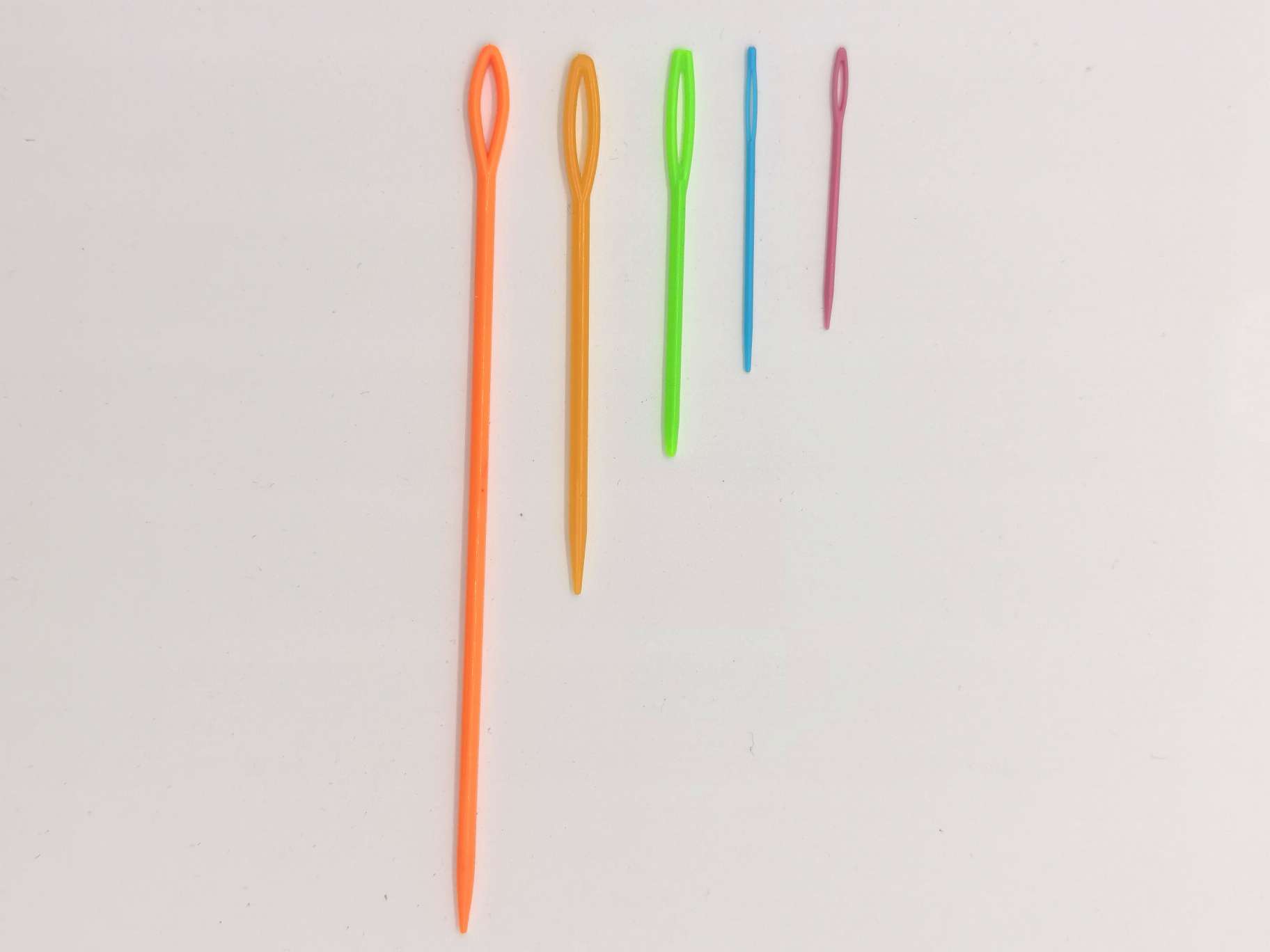 7厘米塑料针 彩色编织工具