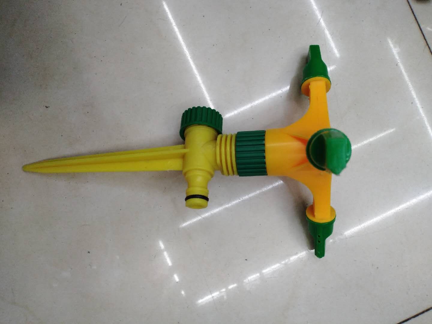 园林喷头洒水器草地喷