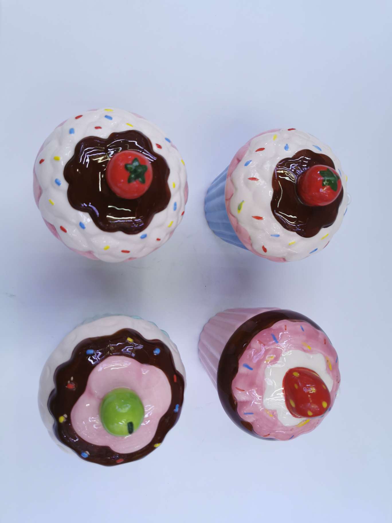 Ceramic ice cream jar details Picture