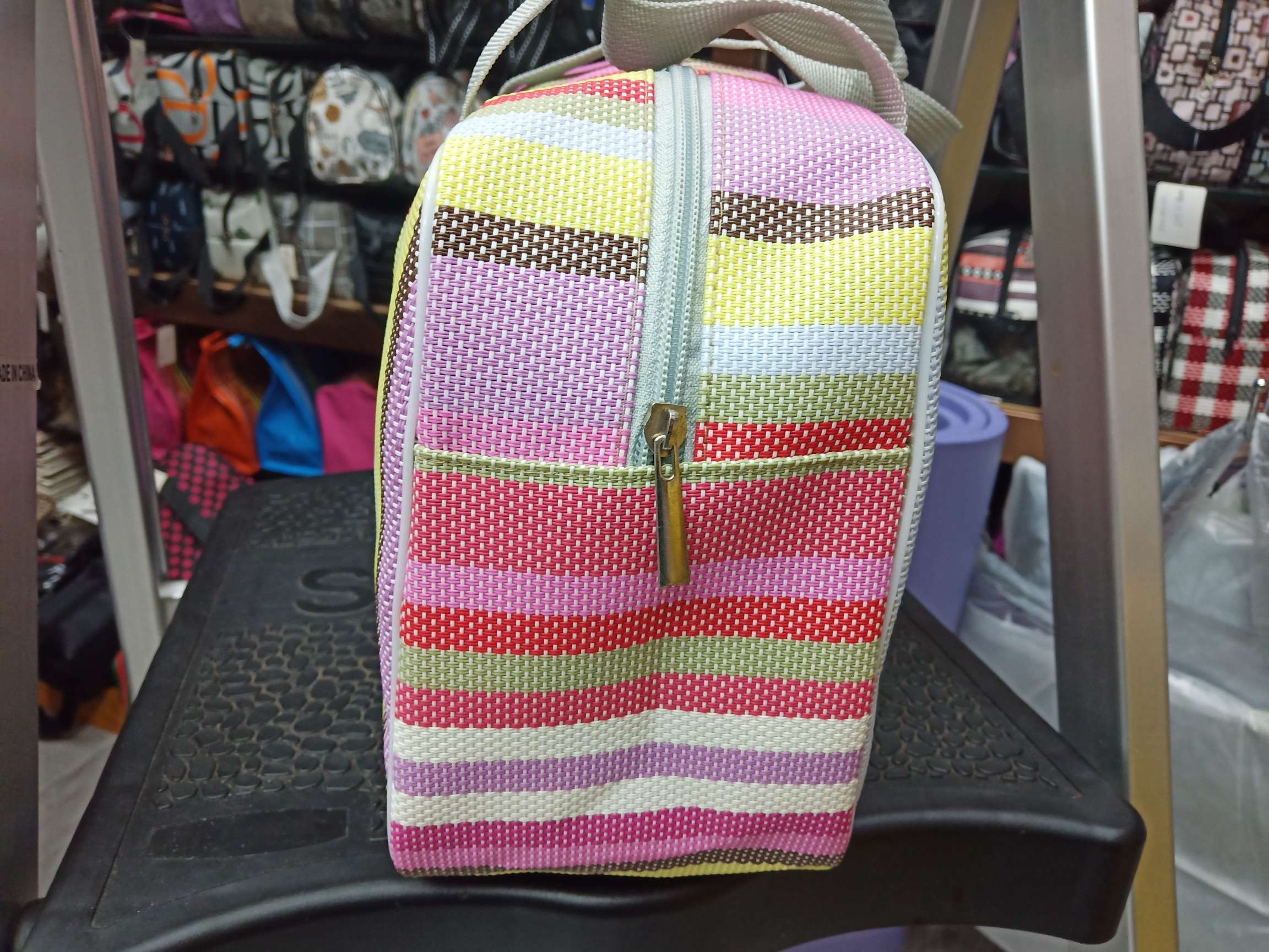 尼龙网大号洗漱包4色产品图