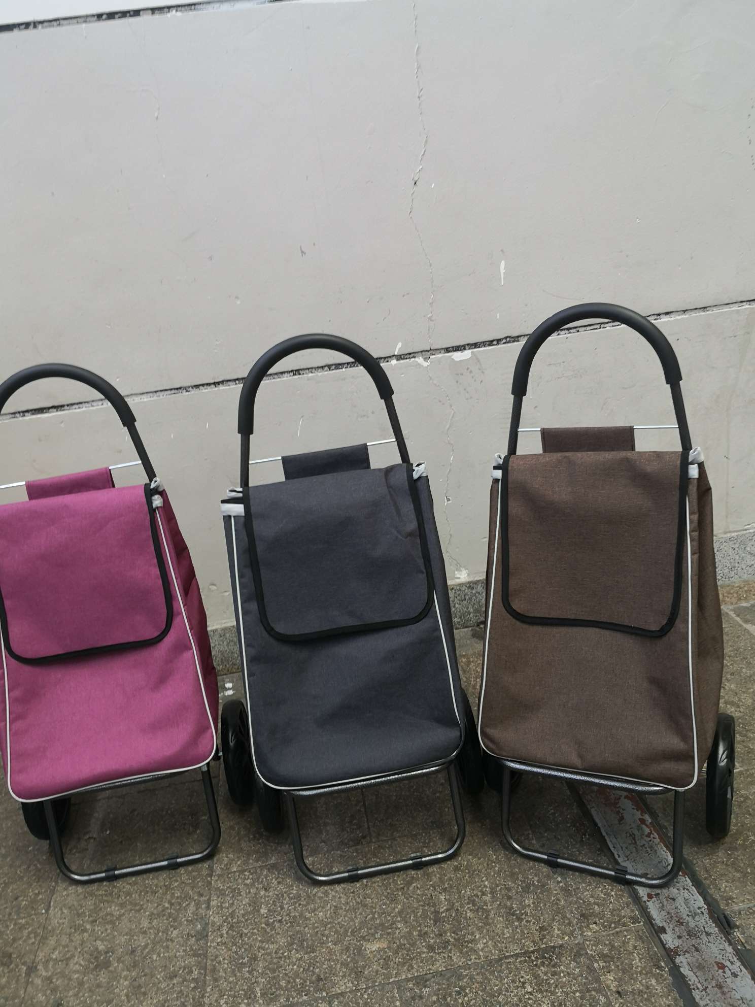 大轮子可折叠购物车产品图