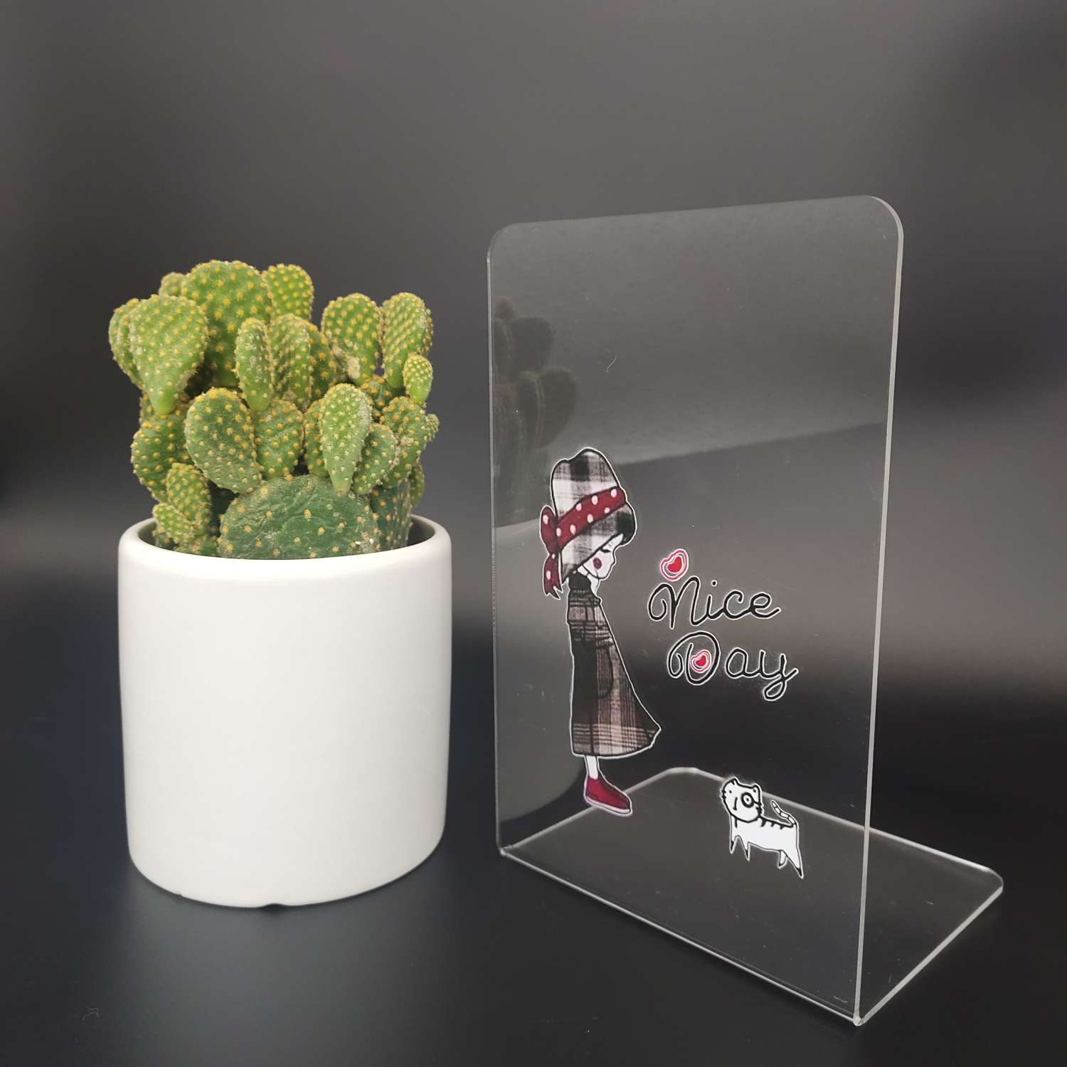 Little girl acrylic transparent bookstand details Picture