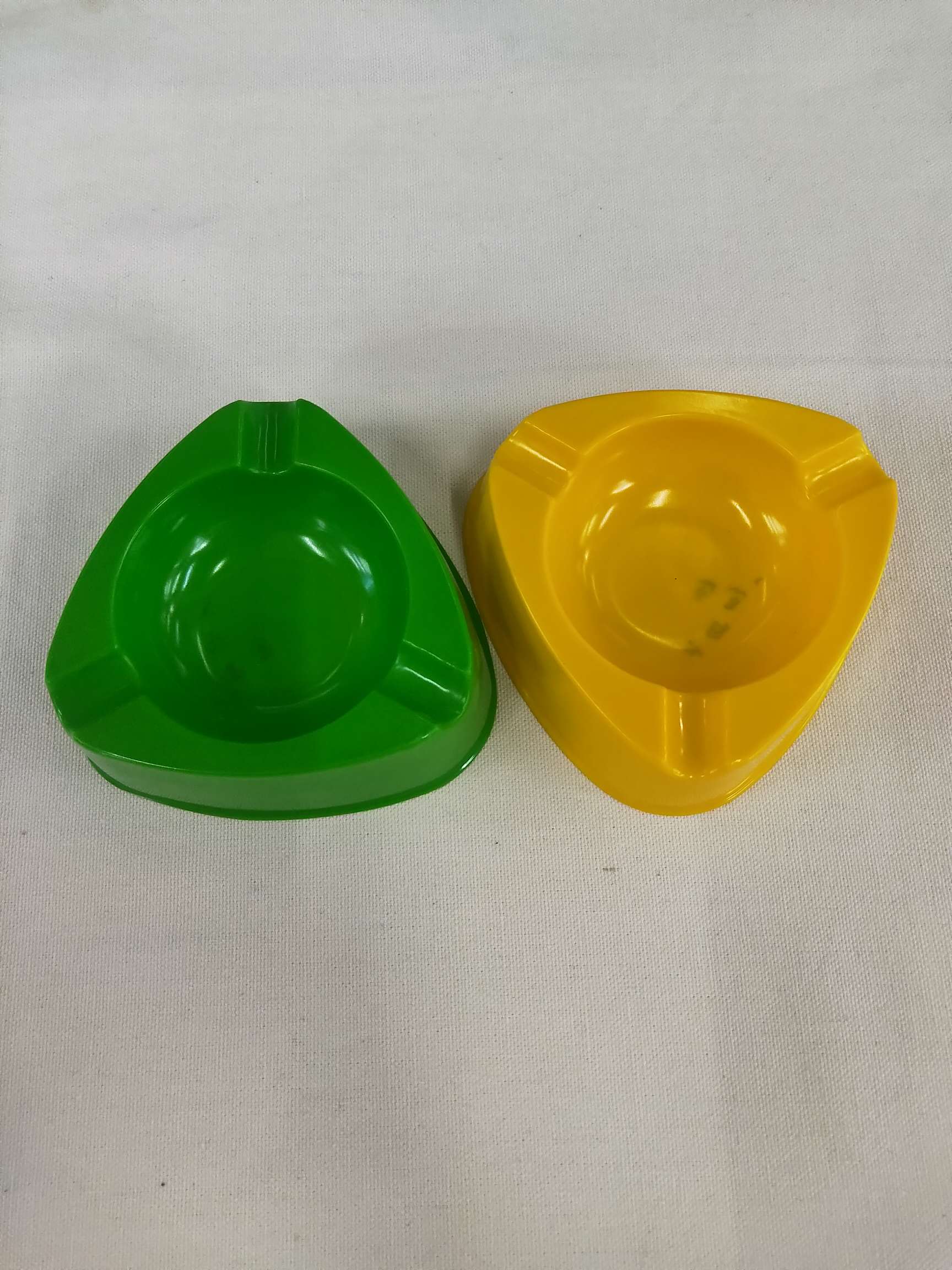 密胺烟缸，塑料烟缸