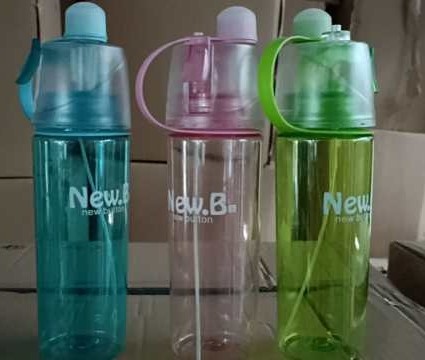 熊猫图案焖烧保温杯600ml大容量PC材质便携清装或混装喷雾设计 焖烧杯详情图1