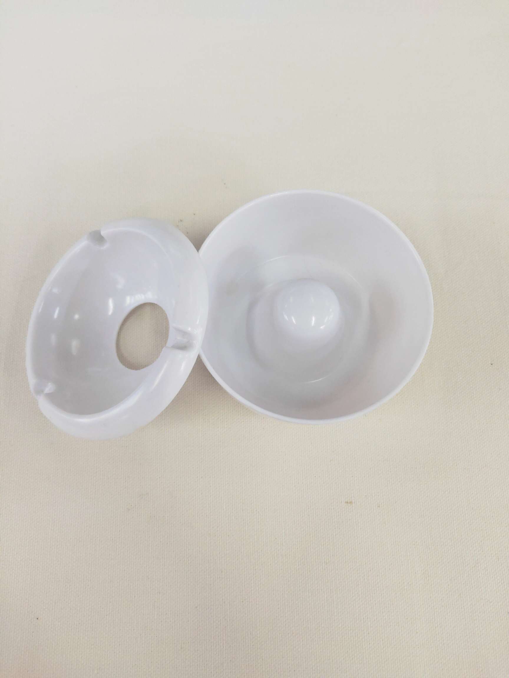 密胺烟缸。详情图2