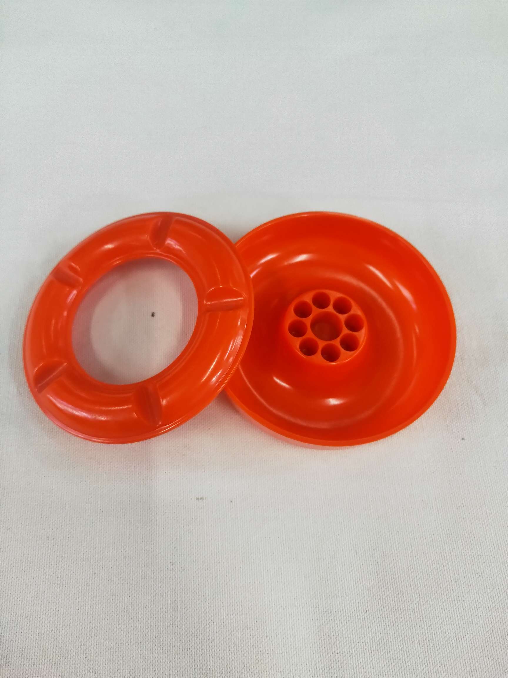 密胺烟缸细节图