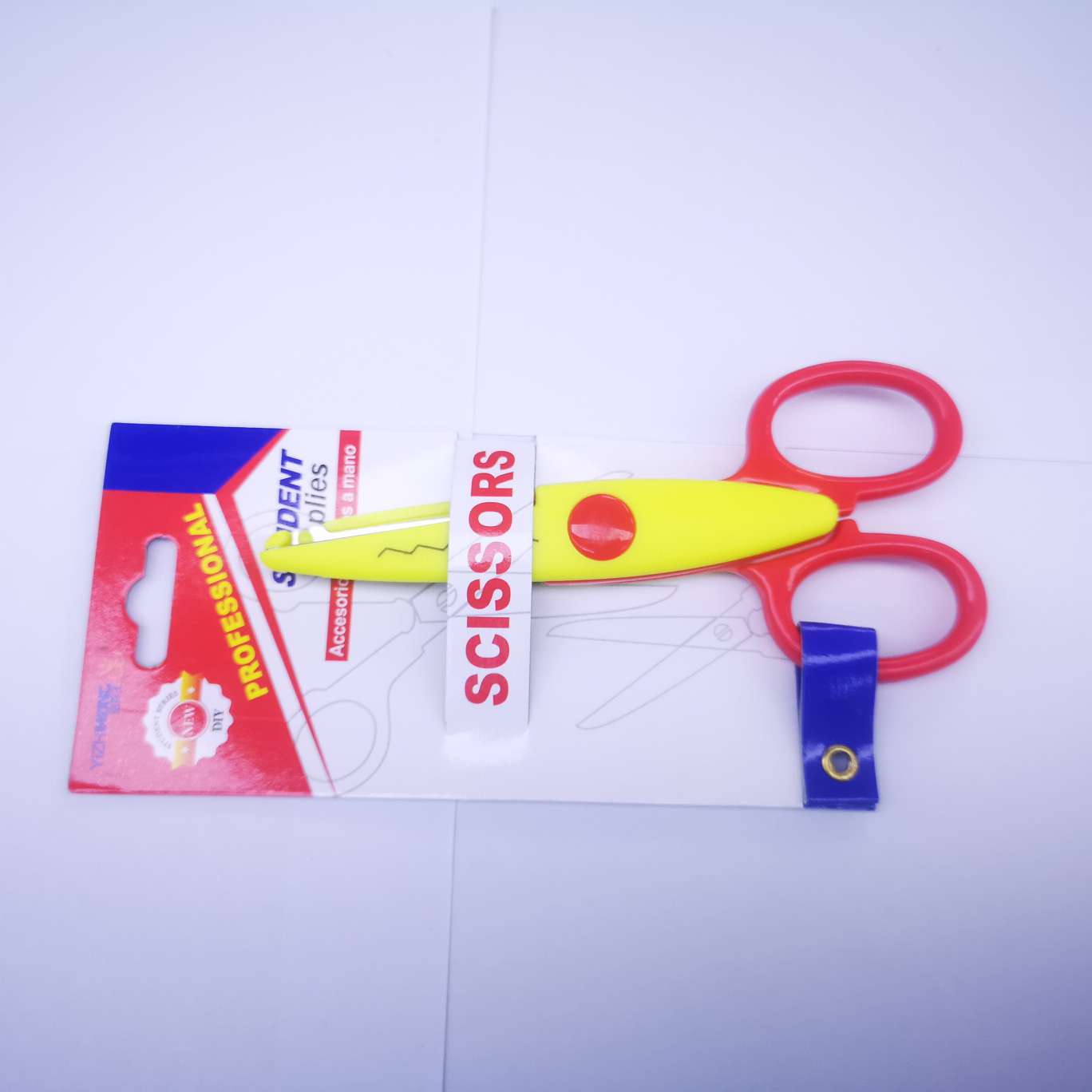 Yizhi King 7002D nail Card Scissors, 16 pieces per box, each box mixed in color, product size 13.5*6 detail image 4