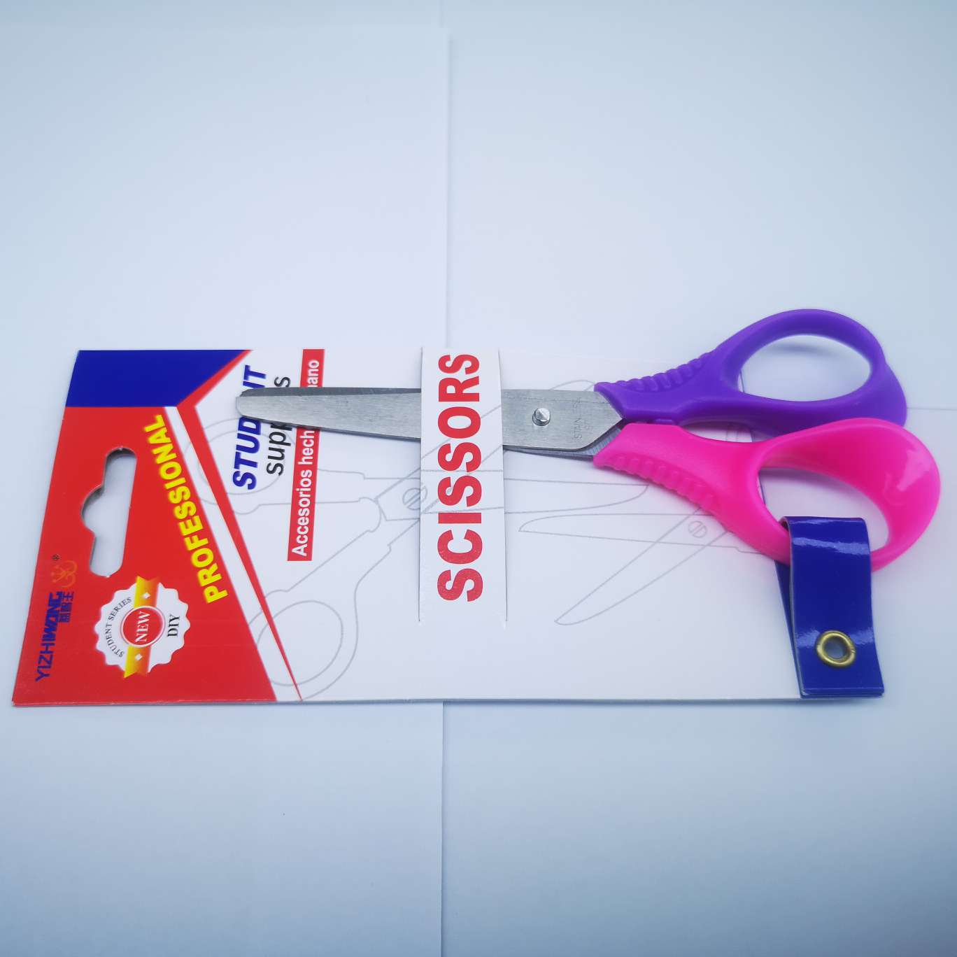 Yizhi King 7042-D Nail Card Scissors, 24 pieces in a box, each box mixed in color. The product size is 13*5.5 detail image 4
