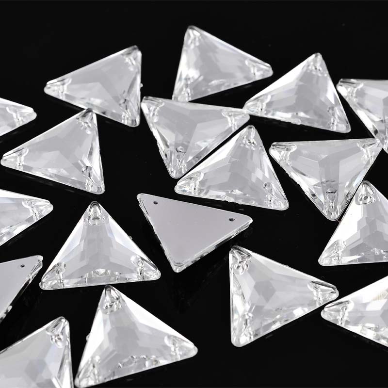 Wholesale of hand-sewn acrylic diamond for clothing and accessories, featuring 16*16mm triangular three-hole equilateral triangular sequins, 500 pieces undefined