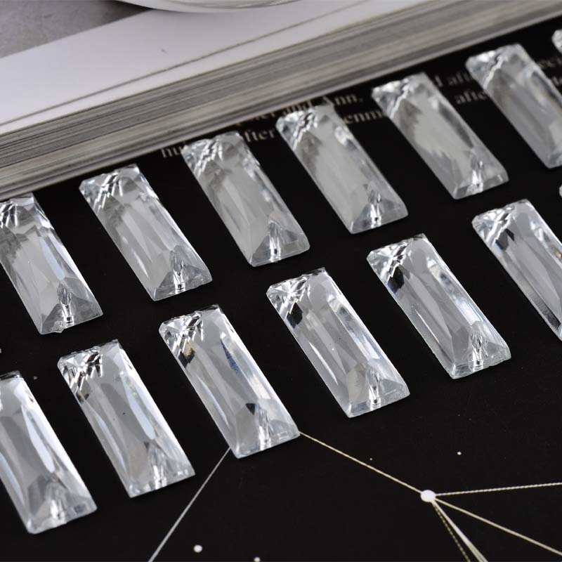 FM8*24 long strip right-angle flat double-hole 500 sets/packs, imitation Taiwan acrylic drill 5*10-10*40 long strip flat double-hole clothing, wedding dress, shoes, hats, headwear hand-sewn drill factory Application Scenario