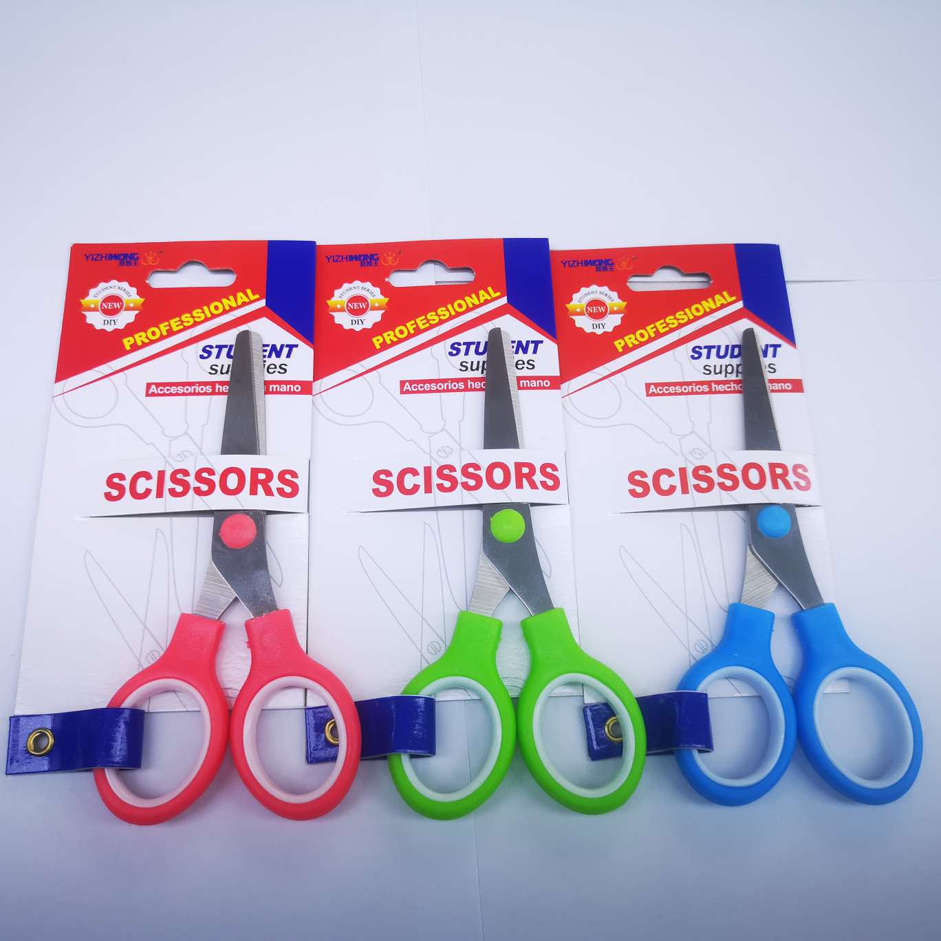 7026-D nail card scissors, 24 pieces per box, each box mixed in color, product size 13*6.5 pic 3