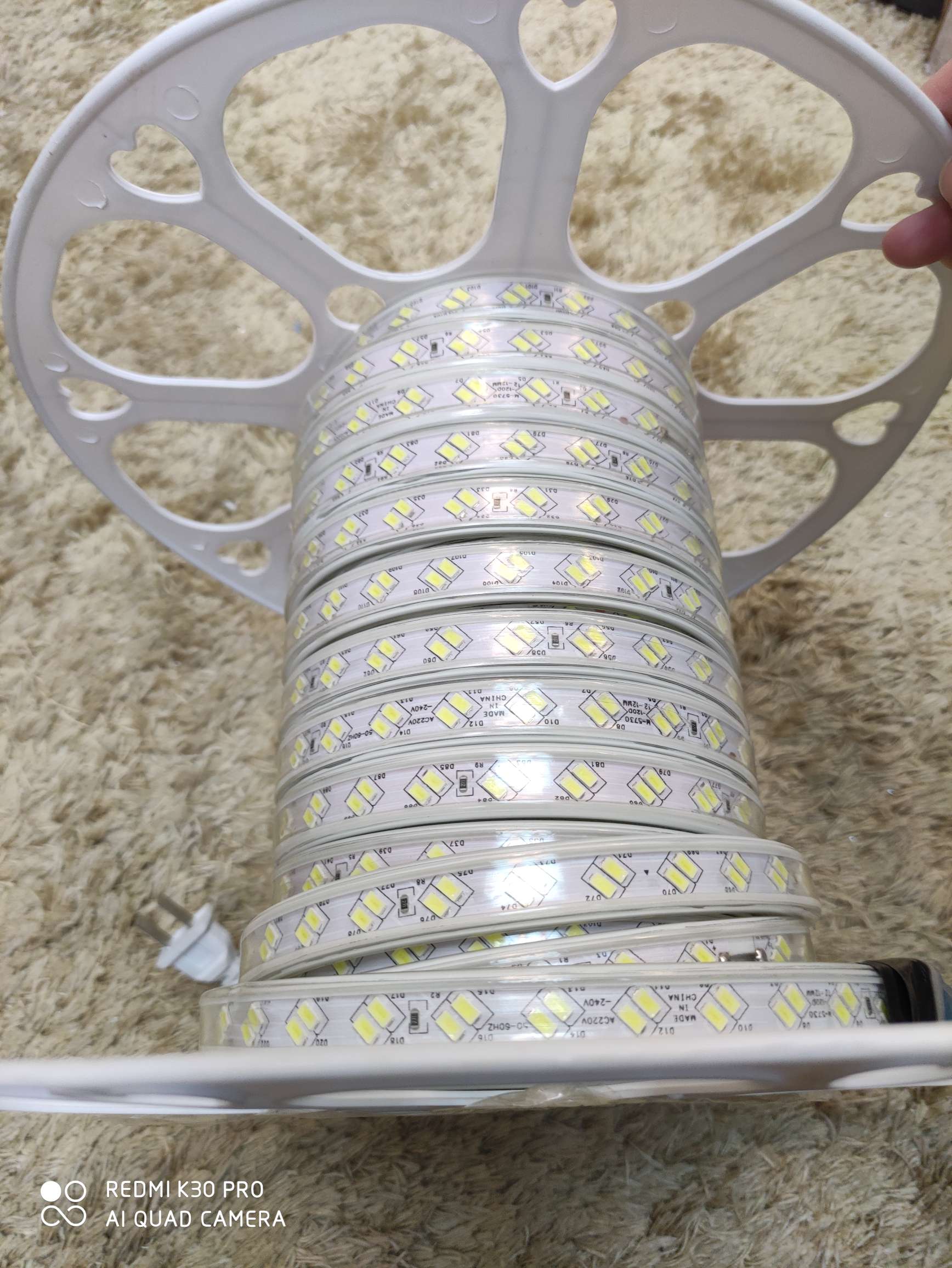 White/warm light strip 100m, 5730120 pearl white rich beauty double oblique 12mm Specification image