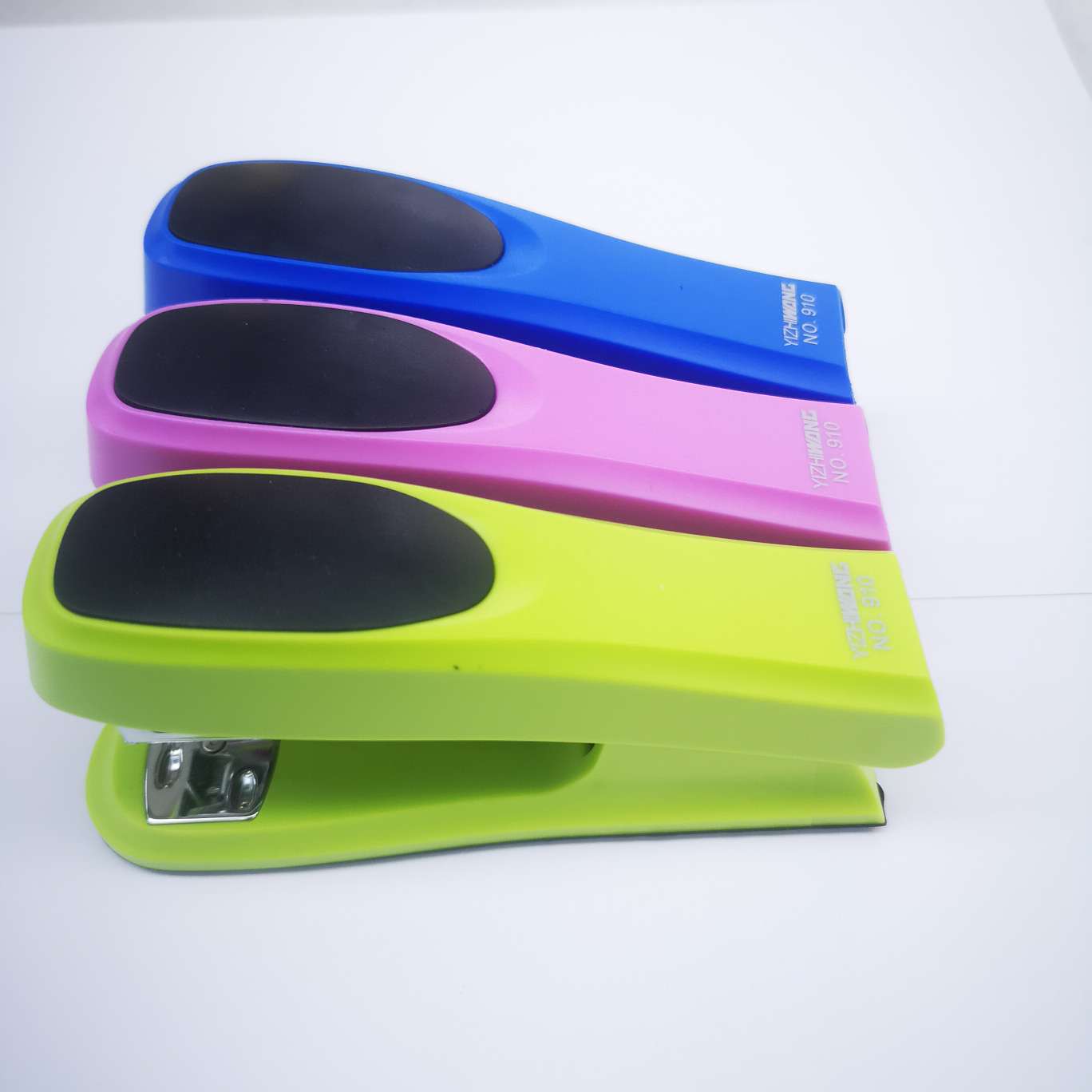 Yizhi King 910 stapler, factory direct sales and wholesale, can order 20 sheets of paper. detail image 5
