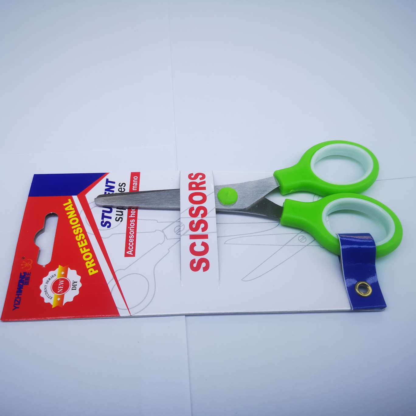 7026-D nail card scissors, 24 pieces per box, each box mixed in color, product size 13*6.5 pic 4