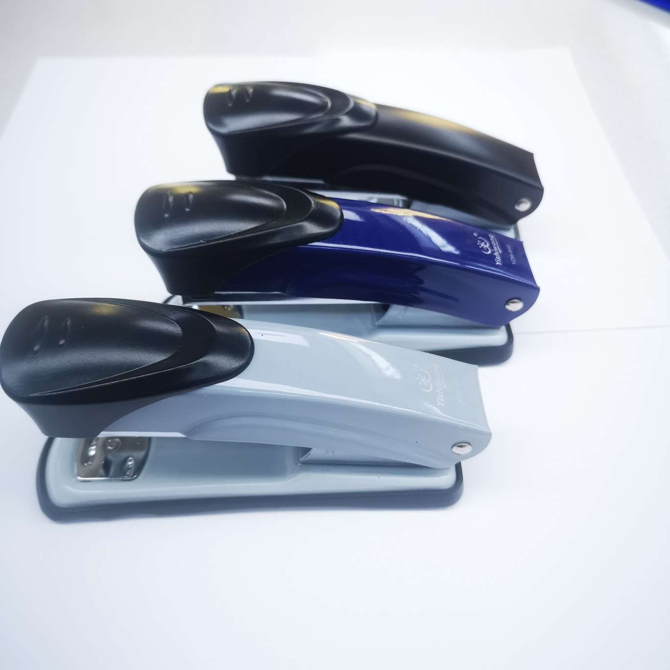 Yizhi King 601 stapler, suitable for 24/6 stitches, 72 pieces per piece. pic 3