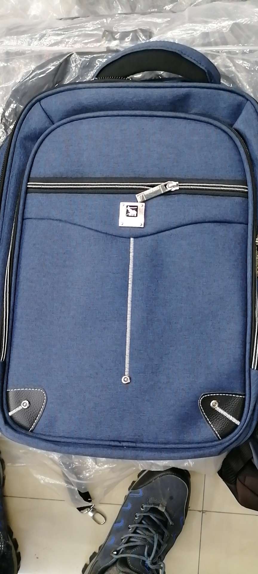 多功能四方包。