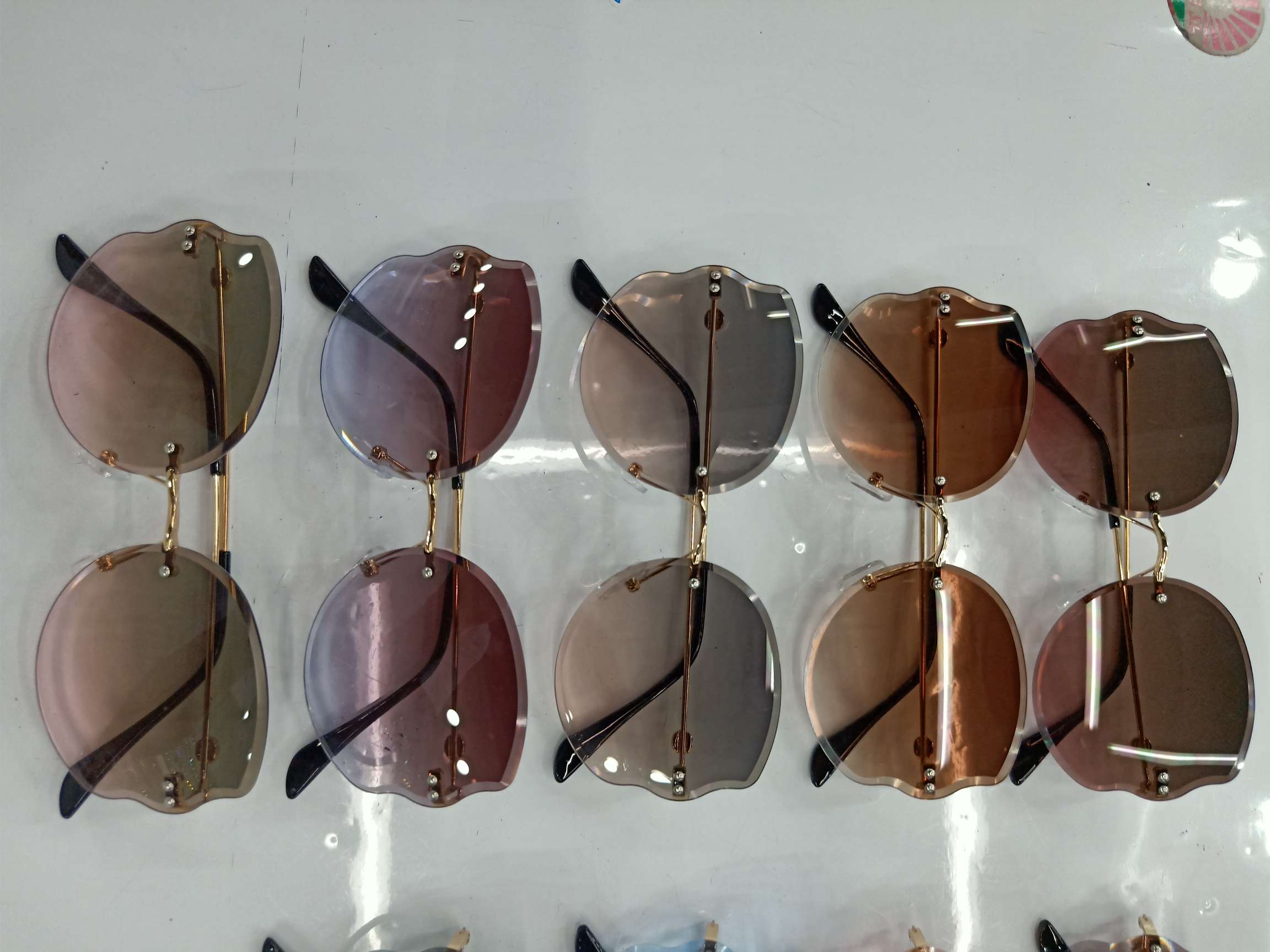 无框切边2019新款韩版潮复古太阳眼镜ins款长圆脸网红街拍墨镜女8012详情图5